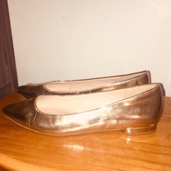 Nine West mirrored Gold point to flats - Picture 2 of 5